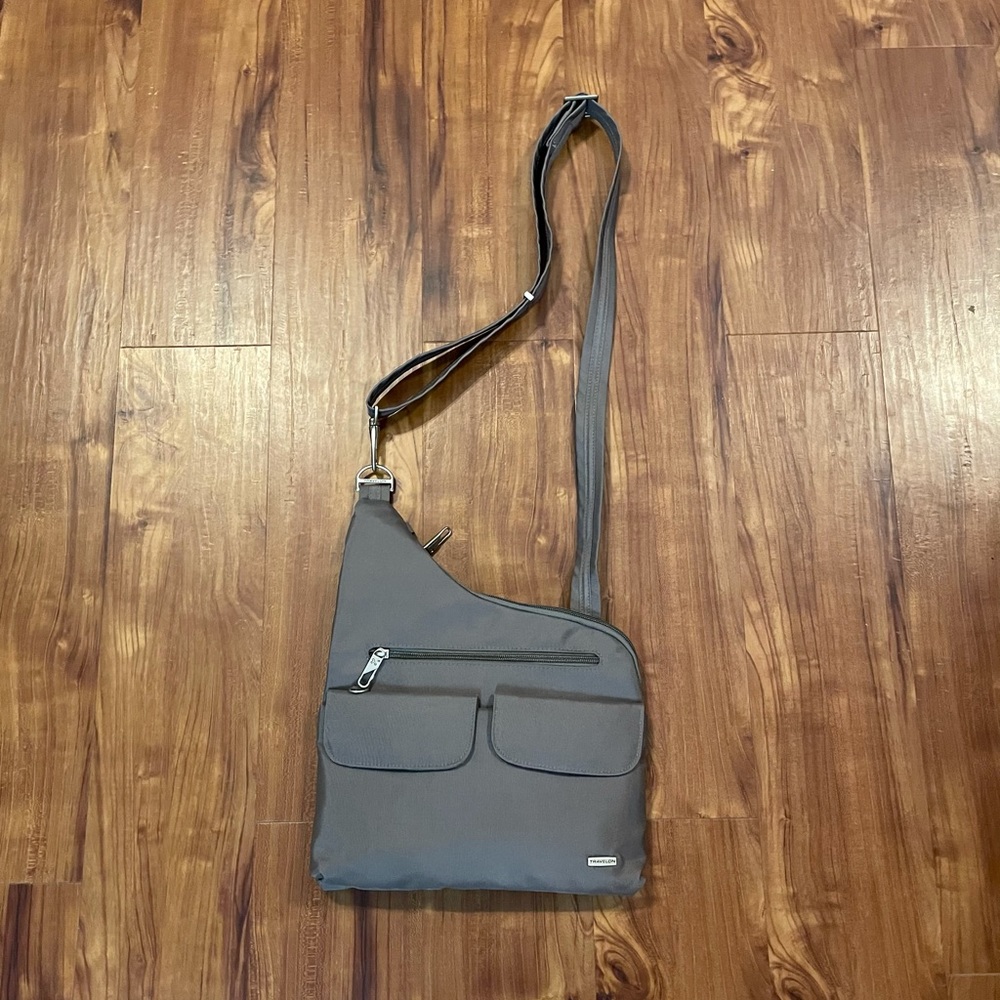 Like new! Travelon Grey Anti-theft Crossbody Purse